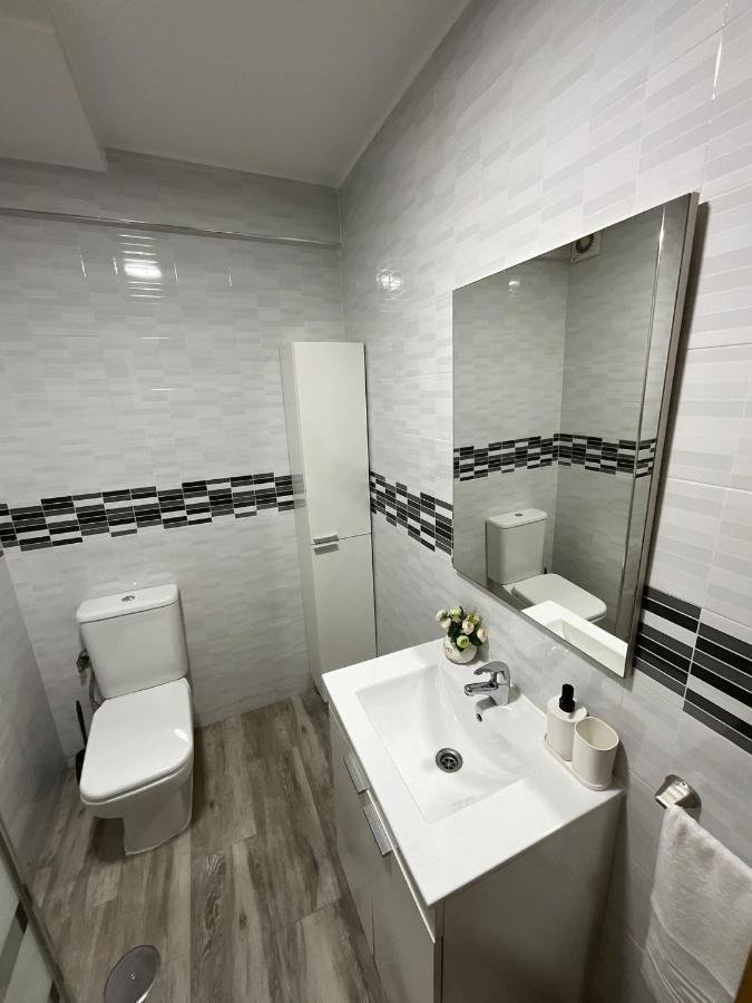 Ayala Apartamento Malaga Exterior photo